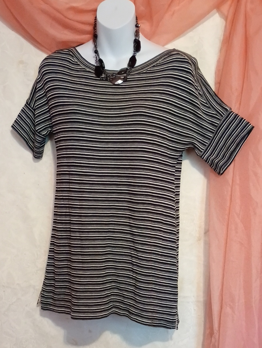 Talbots Ladies Black And White Striped Short Sleeve Tunic Top Size XS